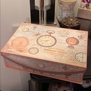 Decorative home accent